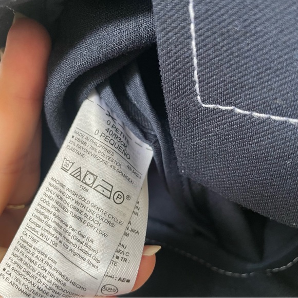 Banana Republic Navy Blue Pencil Skirt - Picture 4 of 6